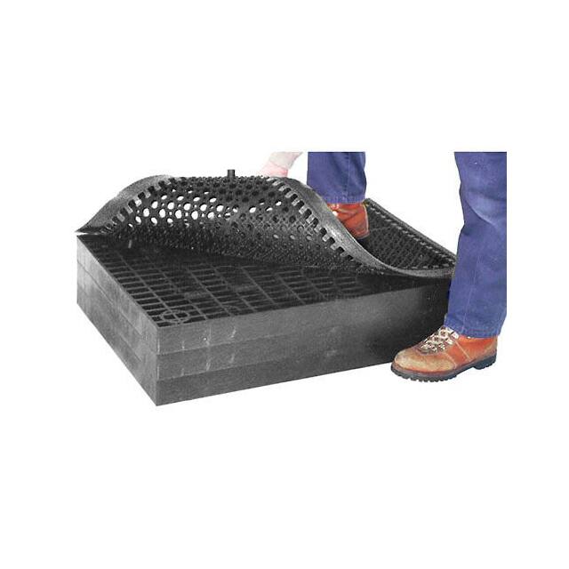 M24780 Structural Plastics Corp  Manutenzione - Tappetini