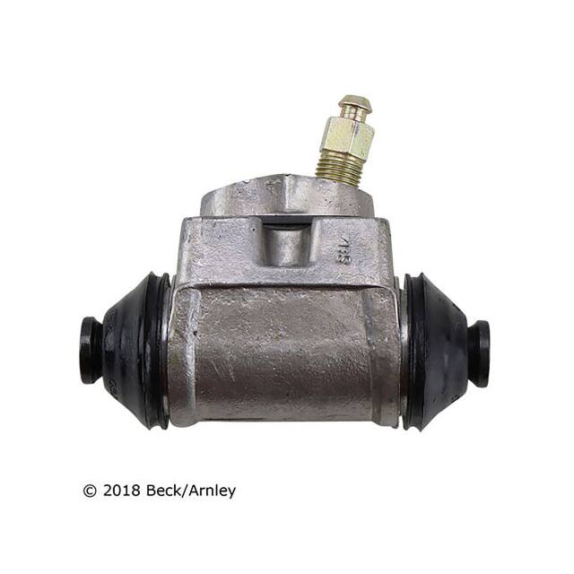 072-9096 BECK/ARNLEY  Produits d'entretien et de personnalisation de véhicules