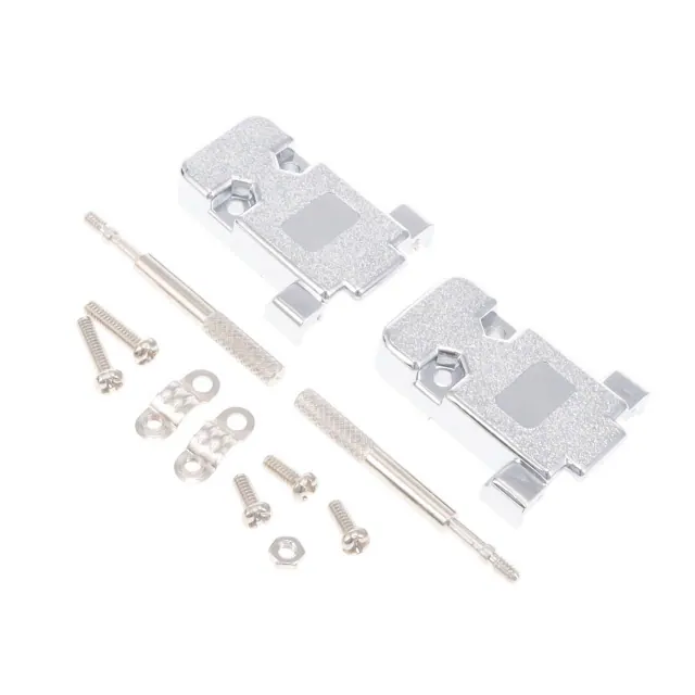 DE09-HD-PN-TS Adam Tech  Capots de connecteurs D-Sub en forme de D