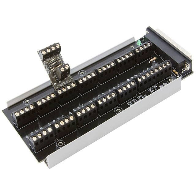 CB37 Labjack Corporation Contrôleurs - Accessoires