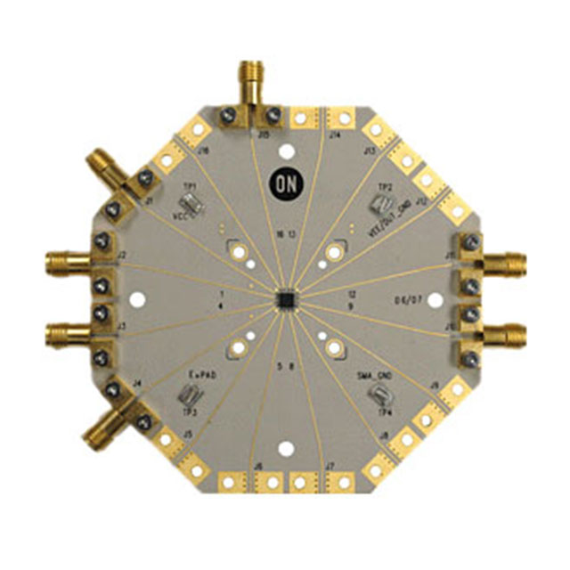 NB7V33MMNGEVB onsemi  Cartes et kits d'évaluation et de démonstration