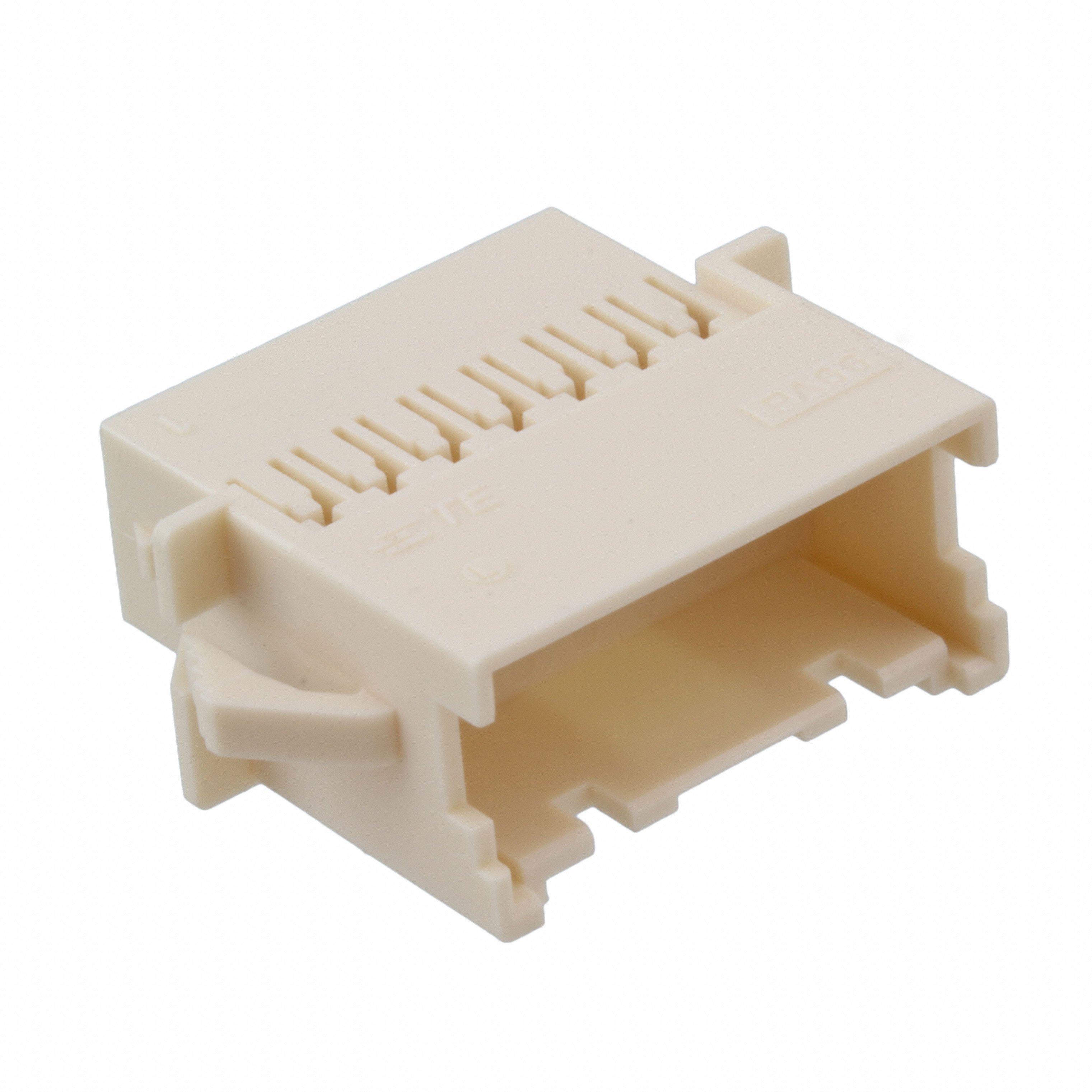 1-1969595-4 TE Connectivity AMP Connectors  Boîtiers de connecteurs rectangulaires