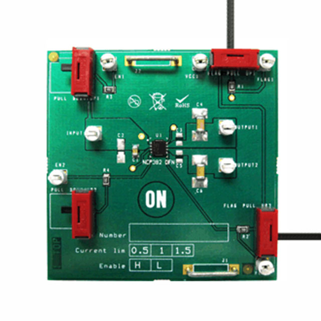 NCP382LMN15AGEVB onsemi  Cartes et kits d'évaluation et de démonstration