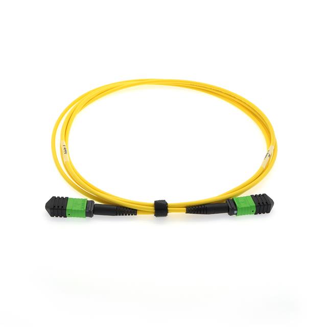 CM-105530BSTK CableMAX  Assemblaggi di cavi