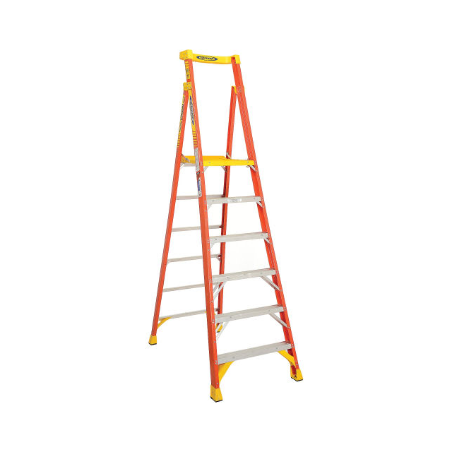 PD6206 Werner  Échelles, marches et plates-formes