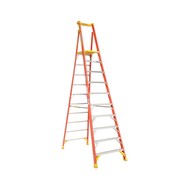 PD6210 Werner  Échelles, marches et plates-formes