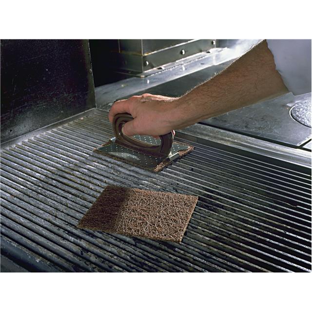 82 3M  Prodotti per la pulizia e la manutenzione