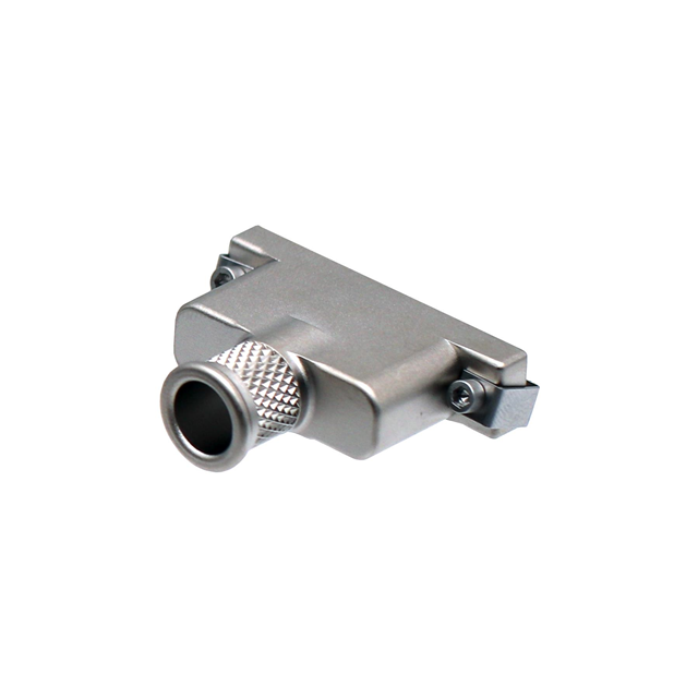 DCBST31EC Cinch Connectivity Solutions  Capots de connecteurs D-Sub en forme de D