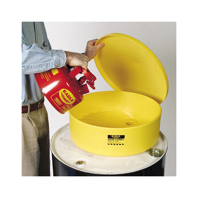 1662 Eagle Mfg  Bidons de mazout et bidons à usage général