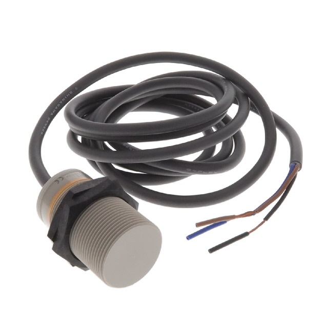 E2F-X10F1 Omron Automation and Safety  Näherungssensoren – Industrie