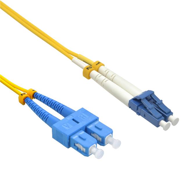 CM-102929BSTK CableMAX  Assemblaggi di cavi