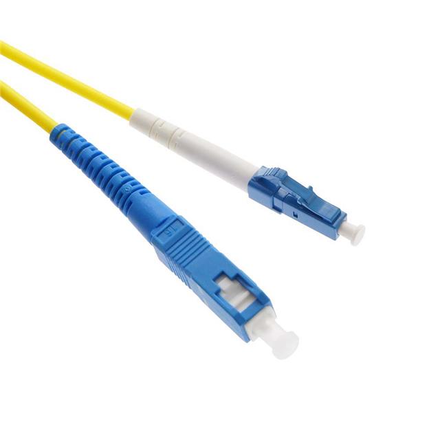 CM-105470-L3BSTK CableMAX  Assemblaggi di cavi