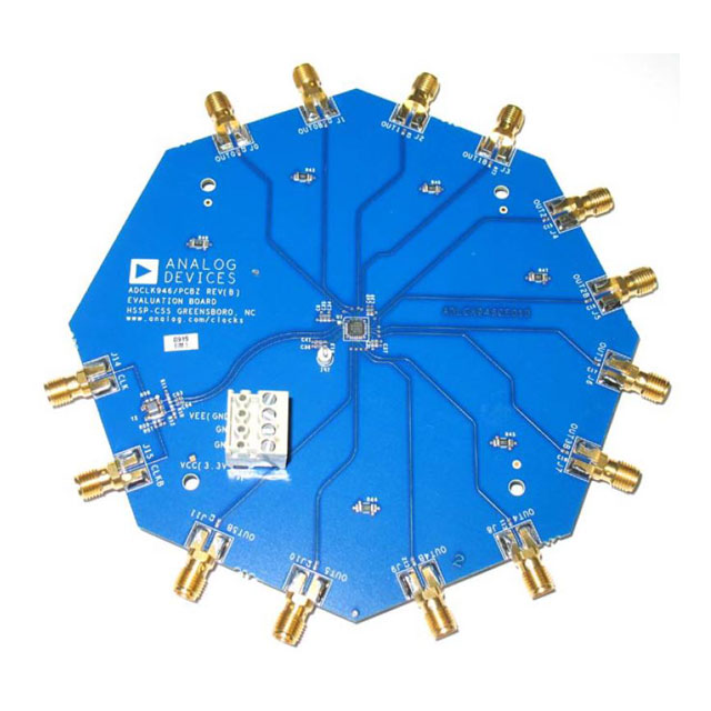 ADCLK946/PCBZ Analog Devices Inc.  Cartes et kits d'évaluation et de démonstration