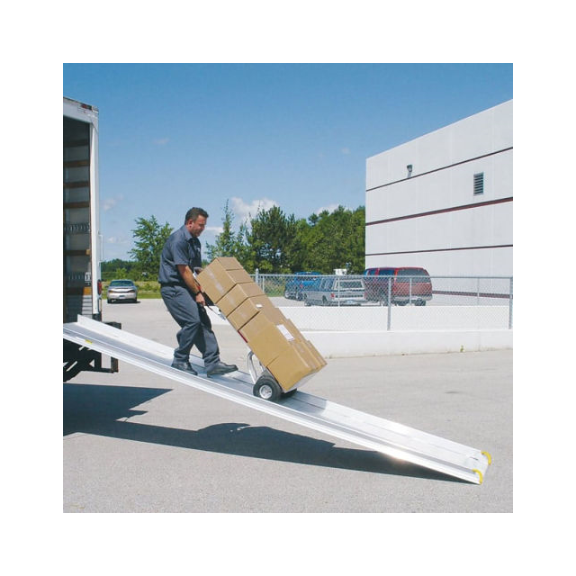 SR24121 Magliner  Équipement de quai