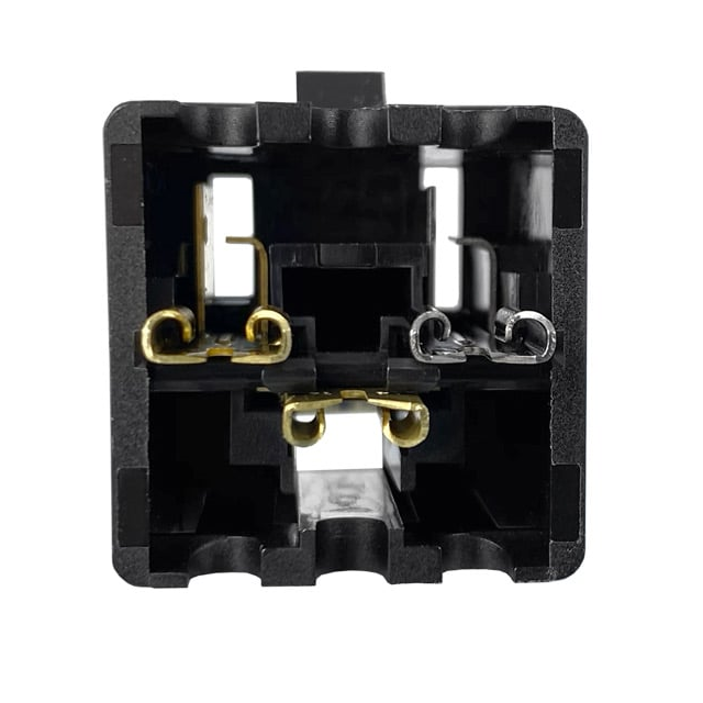 739W-X2/03 Qualtek  Plugs and Receptacles