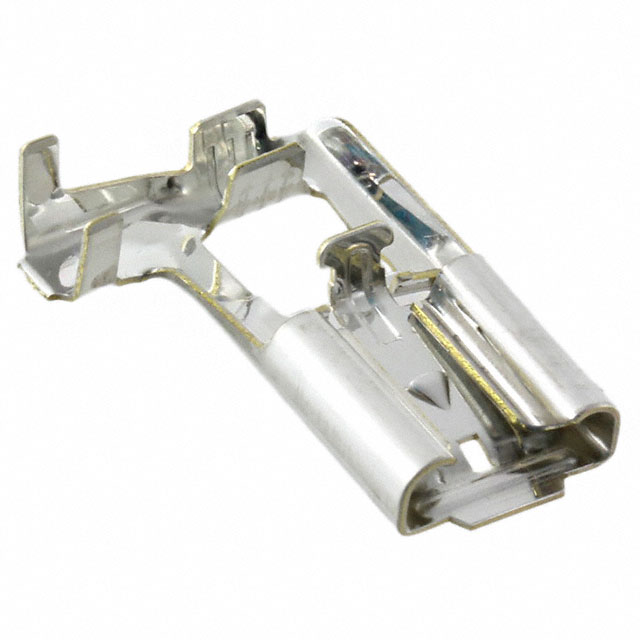 172796-1 TE Connectivity AMP Connectors  Connettori a sgancio rapido Connettori a sgancio rapido